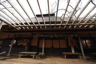 Amazake-chaya Tea House: An Old-Fashioned Tea House on a Cobblestone Road